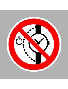 Nyaklánc, óra, gyűrű viselése tilos! 2