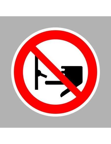 Tiltó matricák, táblák, jelek, piktogramok, - Piktogramok - Bekapcsolni tilos!