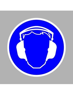 Hallásvédő használata kötelező! 2