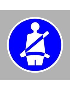 Biztonsági öv használata kötelező! 2