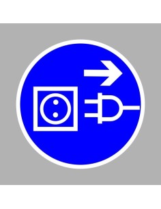 A készüléket nyitás előtt áramtalanítani kell! 2