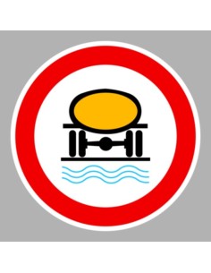 KRESZ tábla, Közúti jelzőtábla - "C" Tilalmi jelzőtáblák - Vízszennyező anyagot szállító járművel behajtani tilos