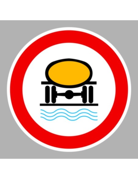 KRESZ tábla, Közúti jelzőtábla - "C" Tilalmi jelzőtáblák - Vízszennyező anyagot szállító járművel behajtani tilos
