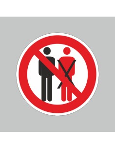 A HELYISÉGBEN  CSAK 1 SZEMÉLY TARTÓZKODHAT! 2