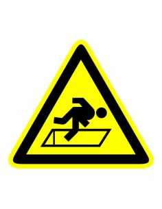 Vigyázz! Nyitott akna - Zuhanásveszély!