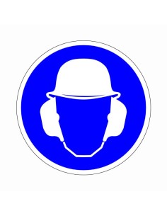 Védősisak és hallásvédő használata kötelező!