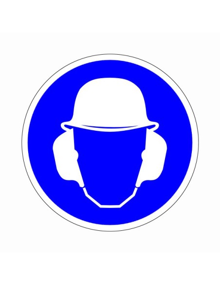 Védősisak és hallásvédő használata kötelező!