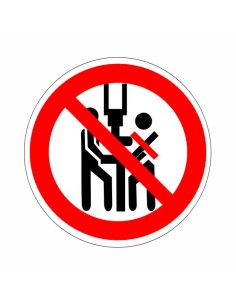 A présgépet csak egy ember kezelheti!