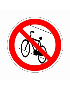 Kerékpárt falnak támasztani tilos!