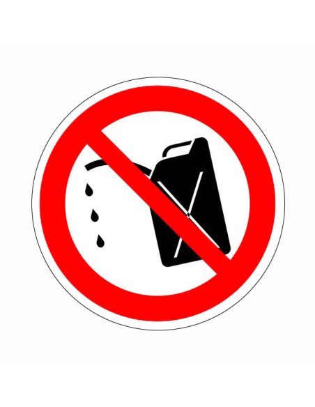 Olajos, benzines kannát bevinni tilos!